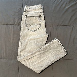 AMERICAN EAGLE GREY RIPPED JEANS (LIKE NEW!)